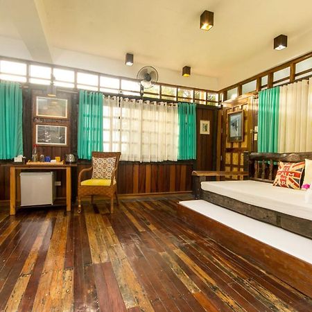โอลด์วูดส์ บาย เดอะ ซี เนเจอร์ รีสอร์ต Hotel Bani ภายนอก รูปภาพ