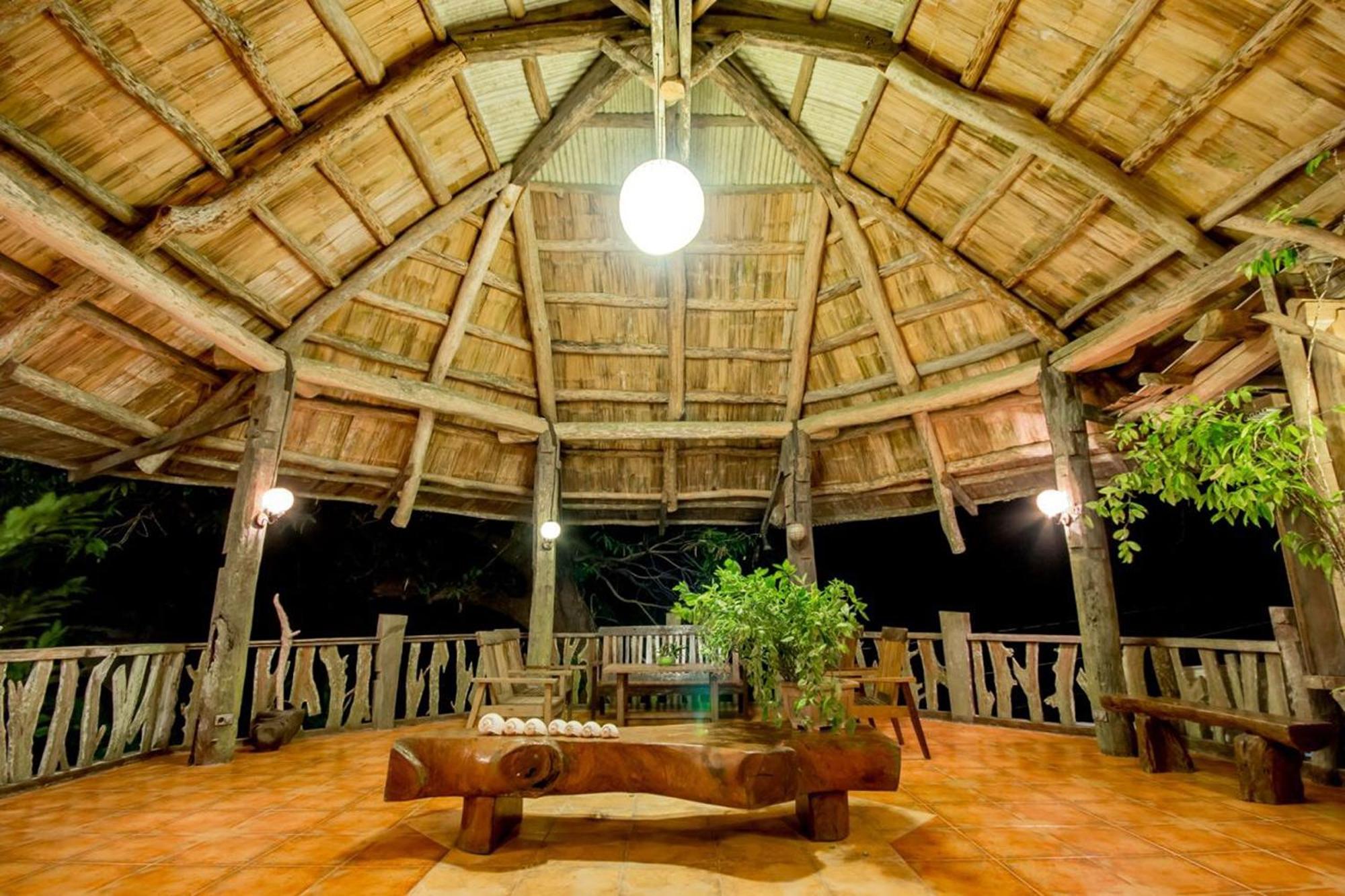 โอลด์วูดส์ บาย เดอะ ซี เนเจอร์ รีสอร์ต Hotel Bani ภายนอก รูปภาพ