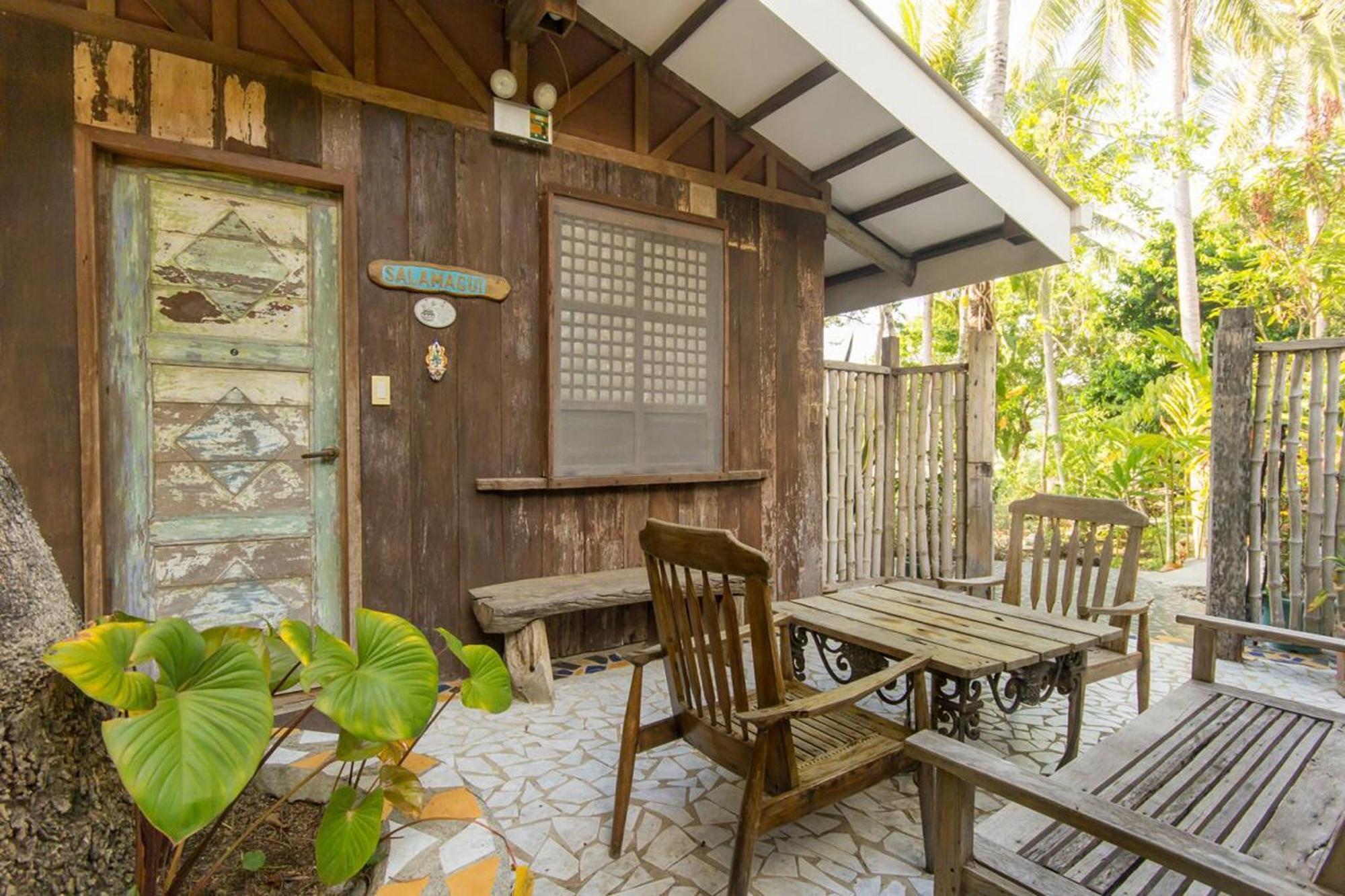 โอลด์วูดส์ บาย เดอะ ซี เนเจอร์ รีสอร์ต Hotel Bani ภายนอก รูปภาพ